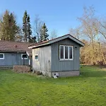 3 Bedroom Awesome In