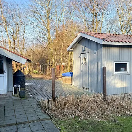 3 Bedroom Awesome In * Oksbøl