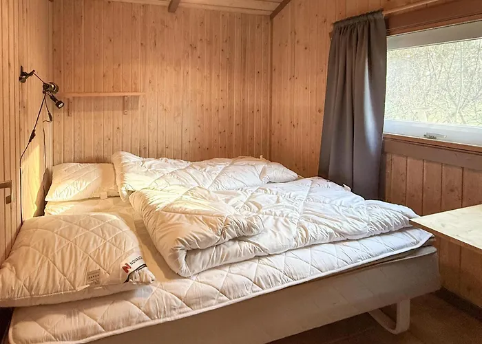 3 Bedroom Awesome In * Oksbol (Syddanmark)